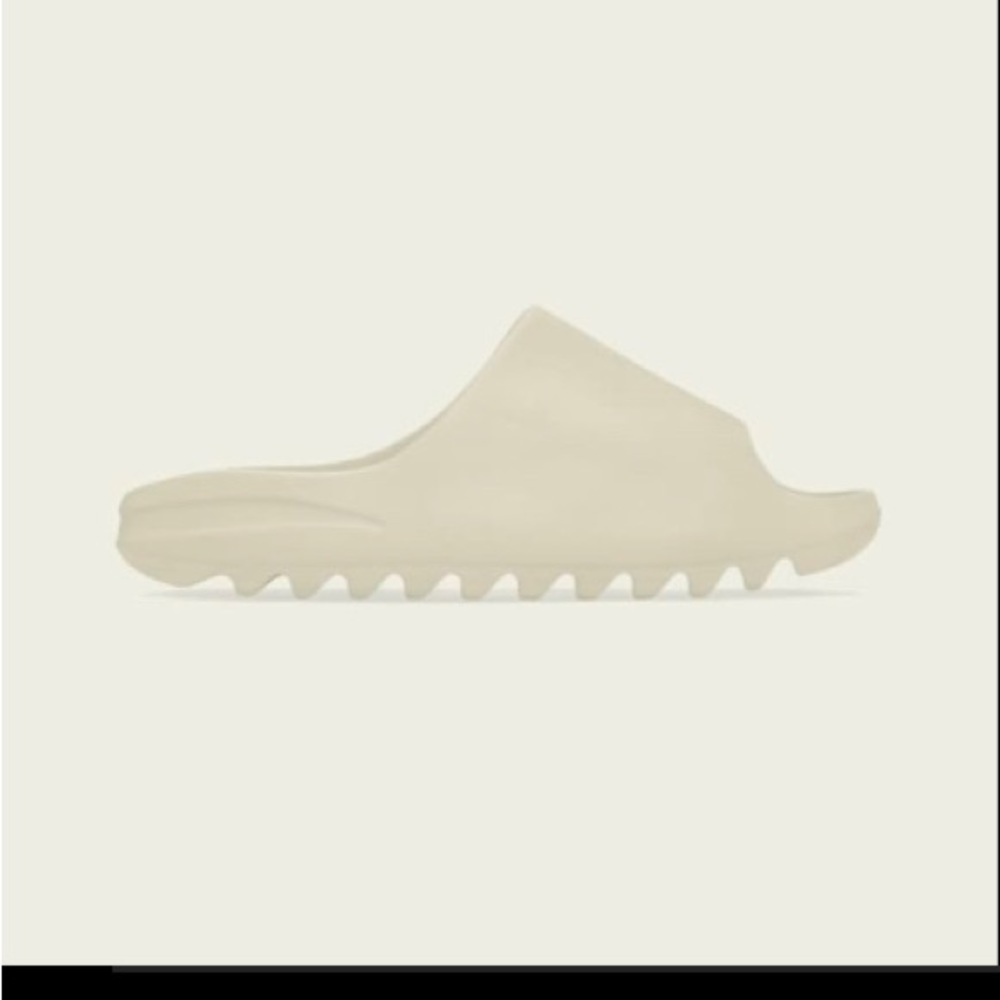 SZ 9 YEEZY SLIDE BONE